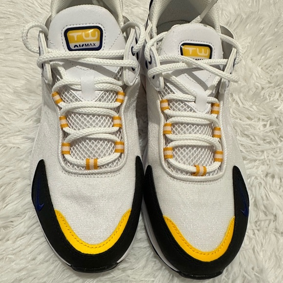 NEW! NIKE AIR MAX TW NEXT NATURE (YOUTH) - Picture 4 of 5